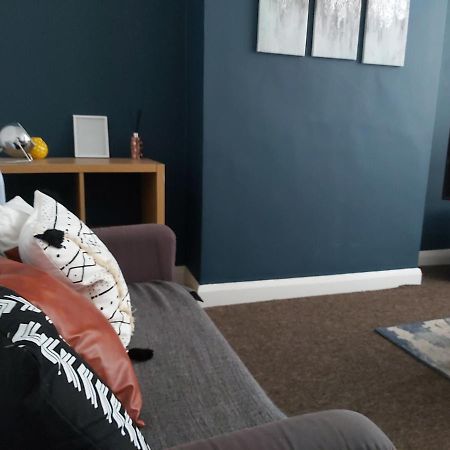 Comfy 4 Bed Home Away From Home 코번트리 외부 사진