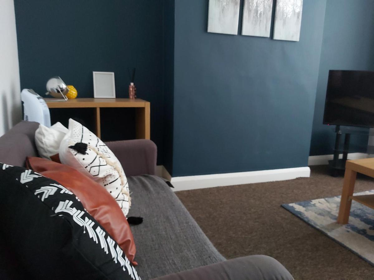 Comfy 4 Bed Home Away From Home 코번트리 외부 사진
